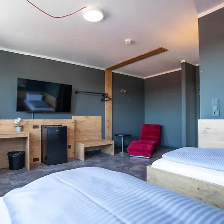 Hotel Mecklenheide 3*