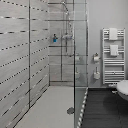 Mecklenheide Otel 3*