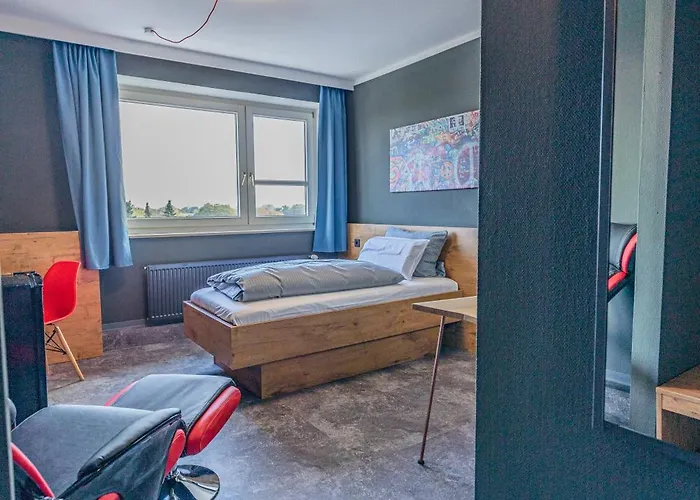 Mecklenheide 3* Hannover