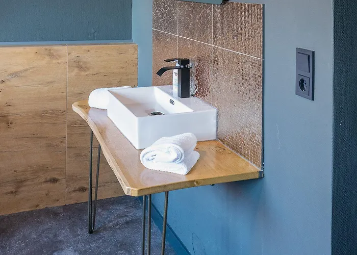 Hotel Mecklenheide 3*