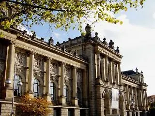 Hotel Mecklenheide 3*