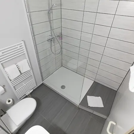 Mecklenheide Ξενοδοχείο